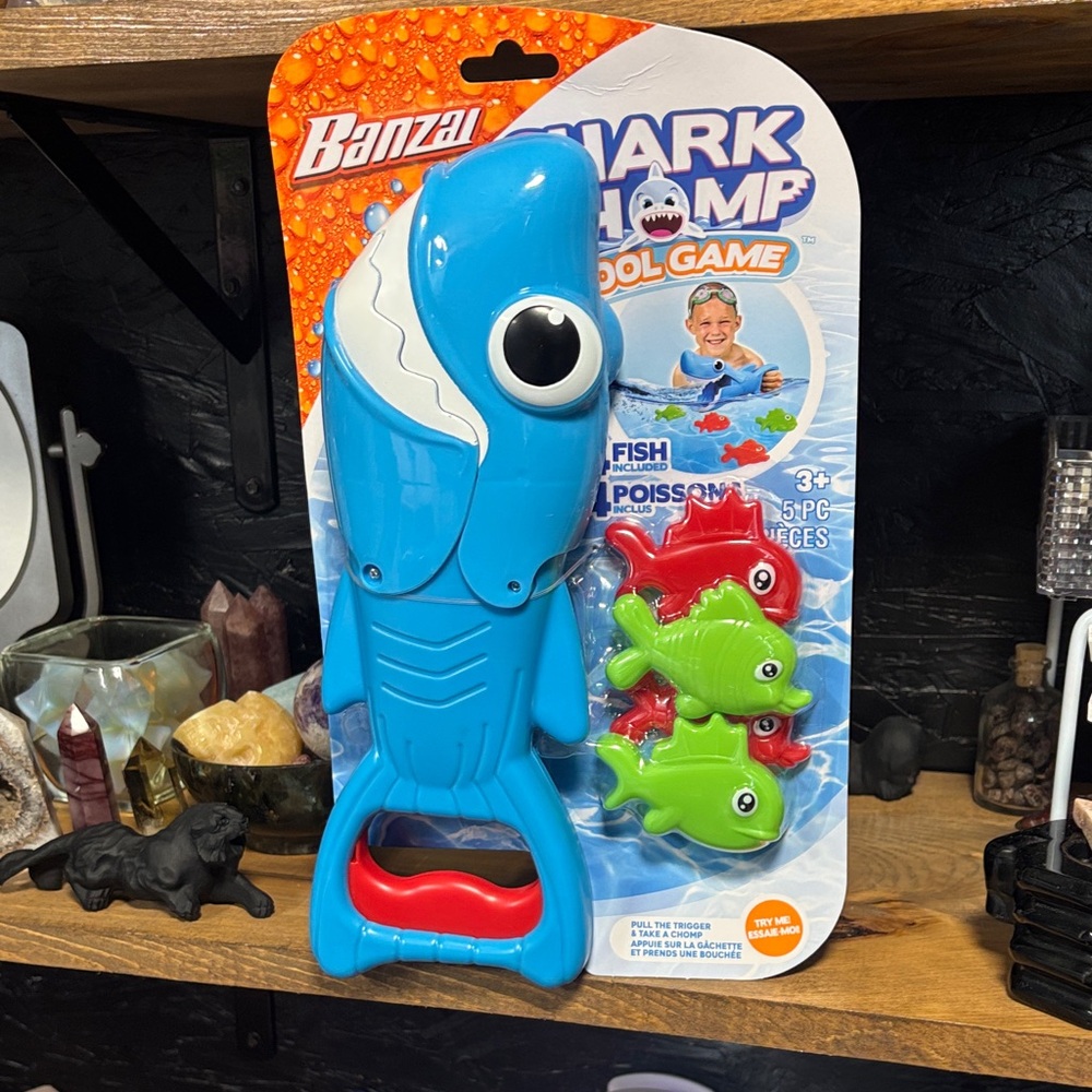 Shark Chomp Pool Game - Blue and Red